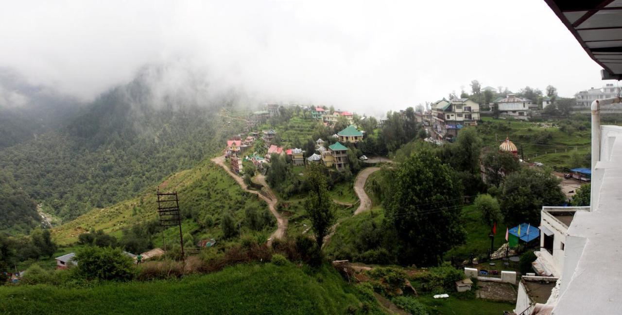 Dlx Stay In Naddi Dharamshala Extérieur photo